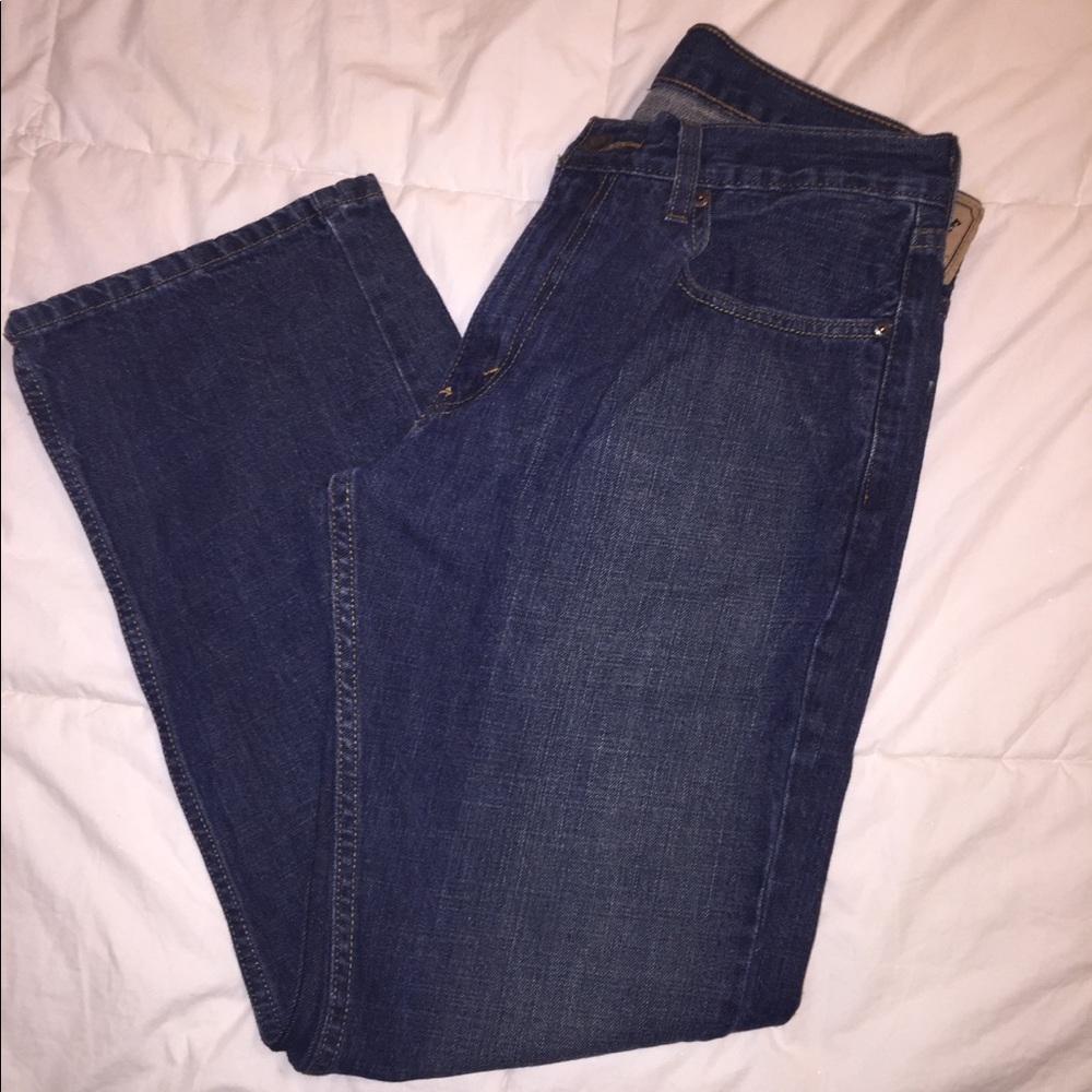 Men’s signature Levi’s